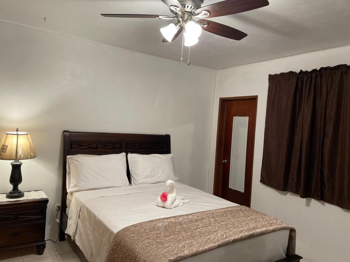 Luxurious One And Two Bedroom Villa Christiansted Eksteriør billede
